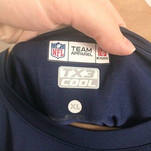3/$20 NFL Patriots Tom Brady Men's XL 100% Polyester Team Apparel Shirt TX3 Cool - Picture 3 of 7